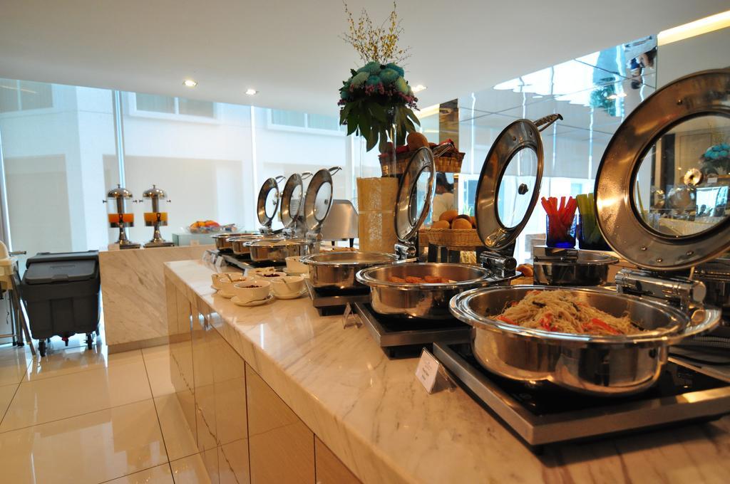 Damas Suites & Residences Kuala Lumpur Kültér fotó