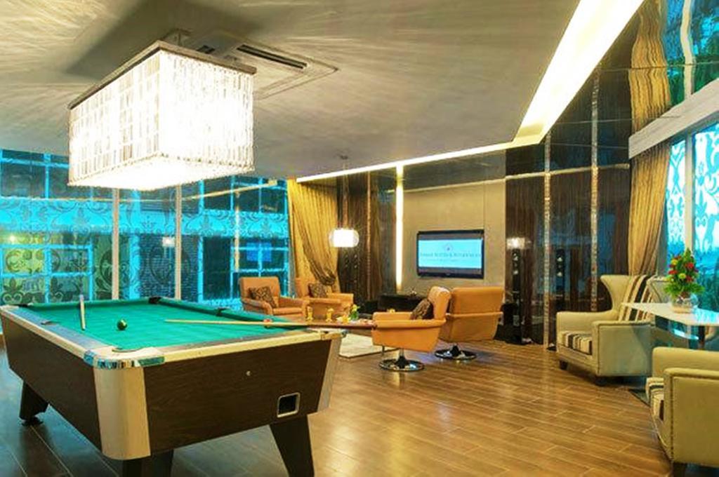 Damas Suites & Residences Kuala Lumpur Kültér fotó